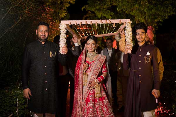 Shivani Oberoi Suvansh wedding photos 12