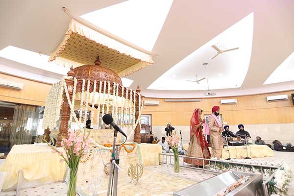 Akansha Dabit wedding photos