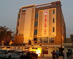 Clarks Inn jaipur - GetYourVenue