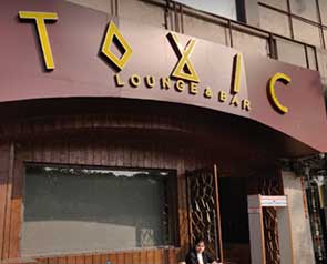 Toxic Lounge And Bar - GetYourVenue