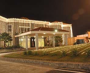 Rajhans Hotel - GetYourVenue