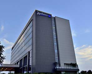 Radisson Blu Hotel - GetYourVenue